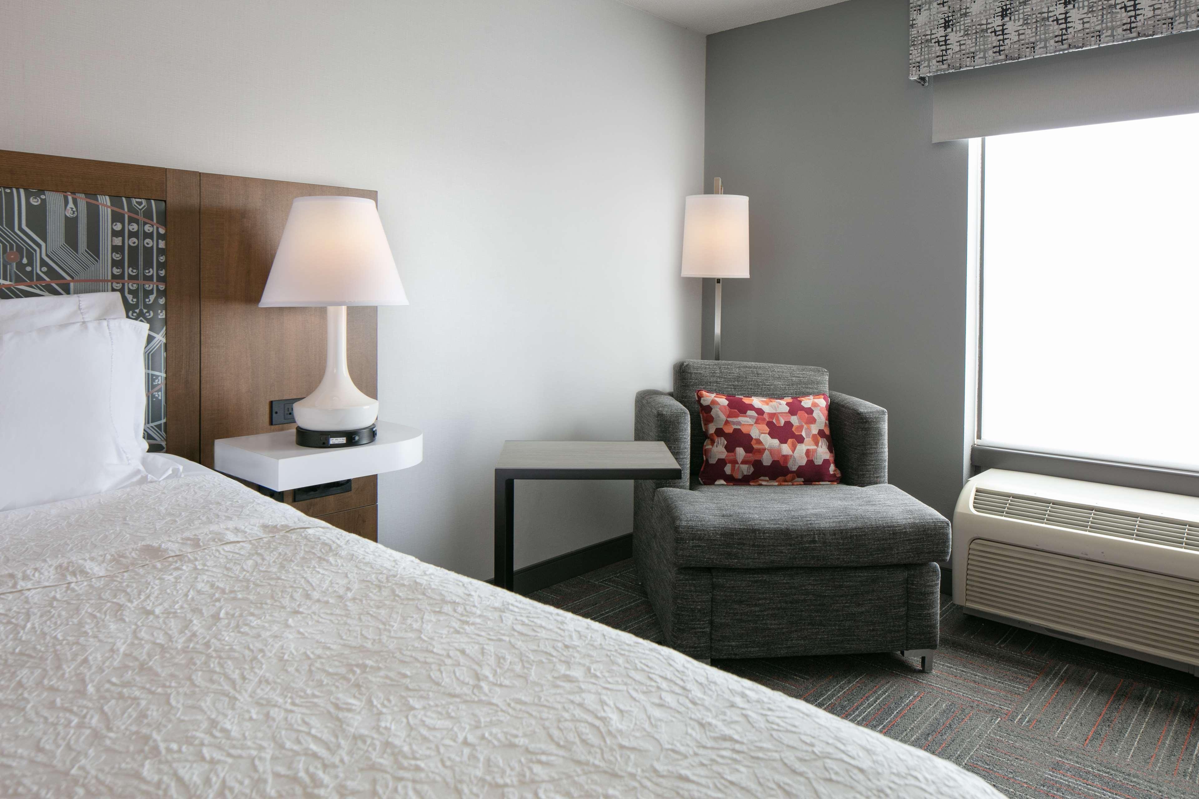 Hampton Inn Dubuque Dış mekan fotoğraf