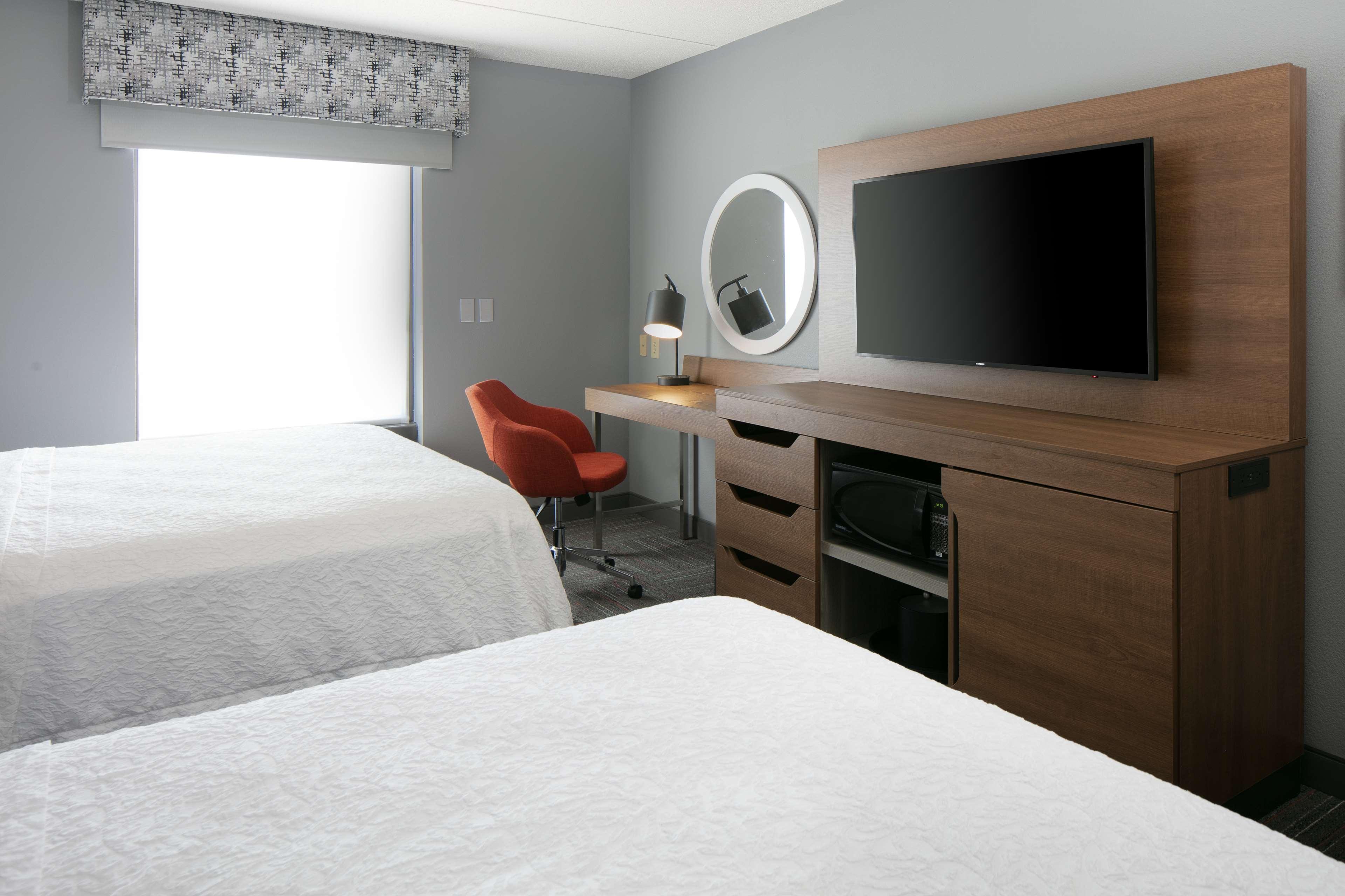 Hampton Inn Dubuque Dış mekan fotoğraf