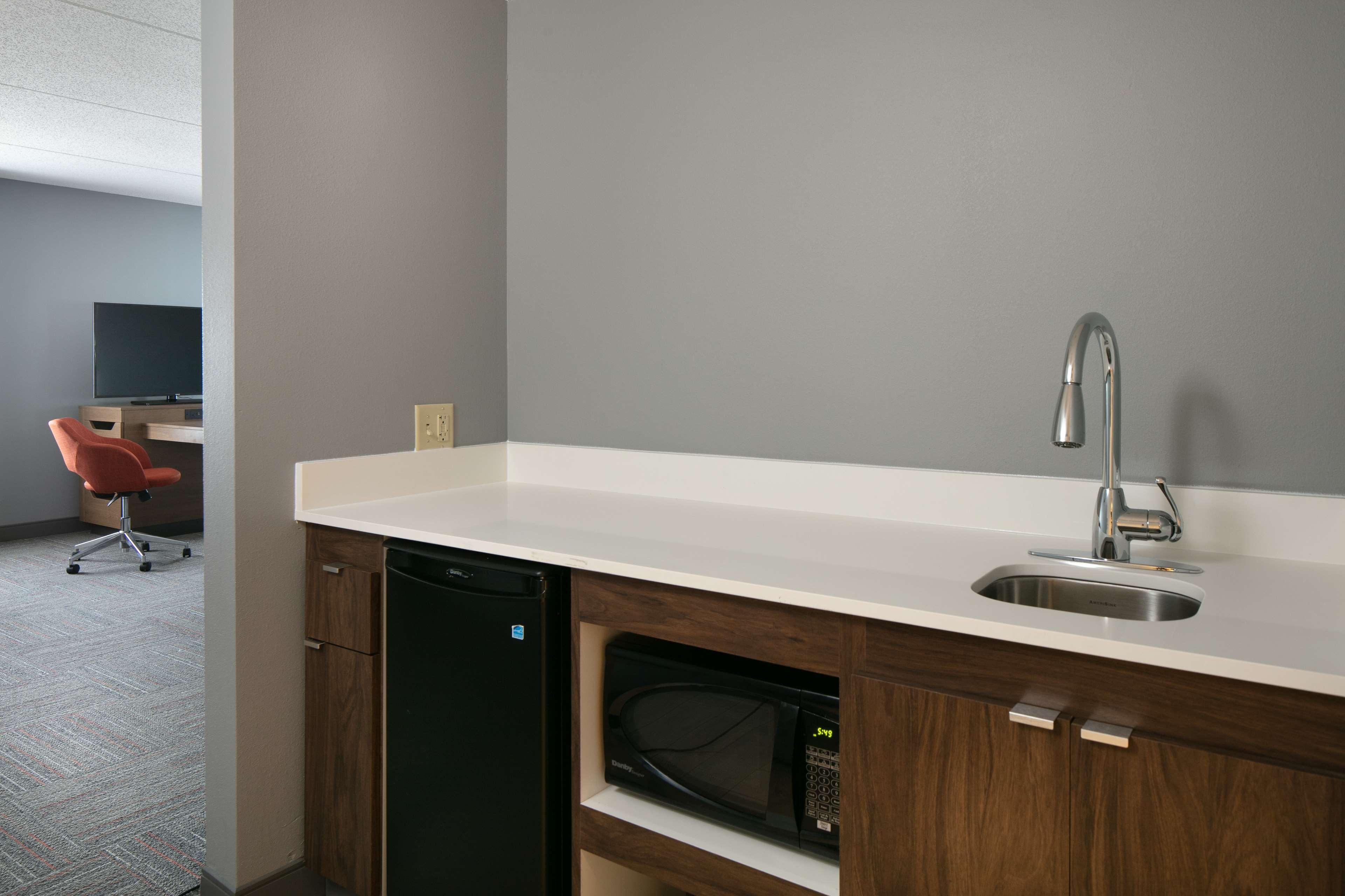 Hampton Inn Dubuque Dış mekan fotoğraf