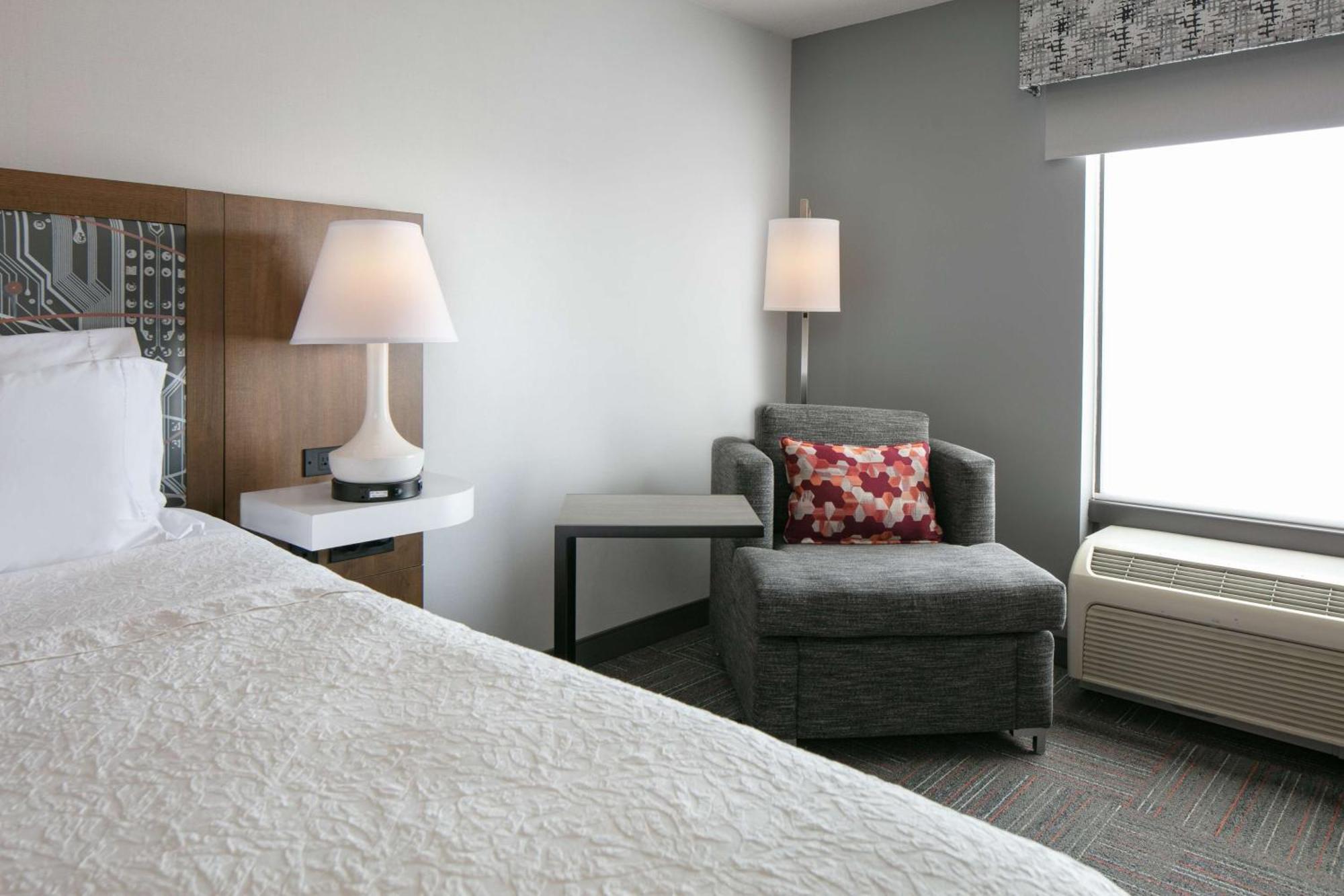 Hampton Inn Dubuque Dış mekan fotoğraf