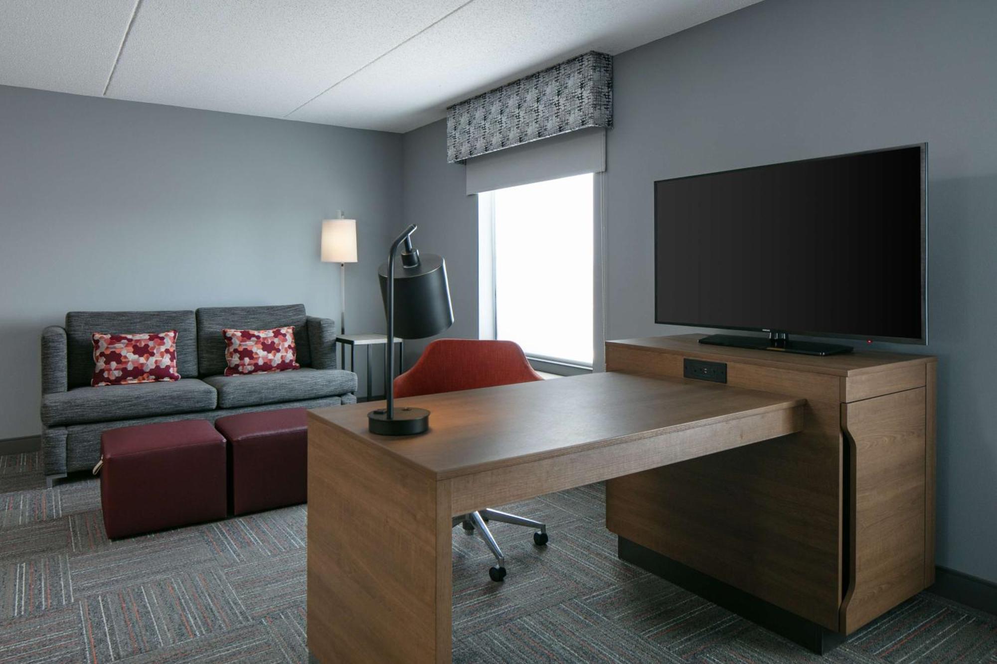 Hampton Inn Dubuque Dış mekan fotoğraf
