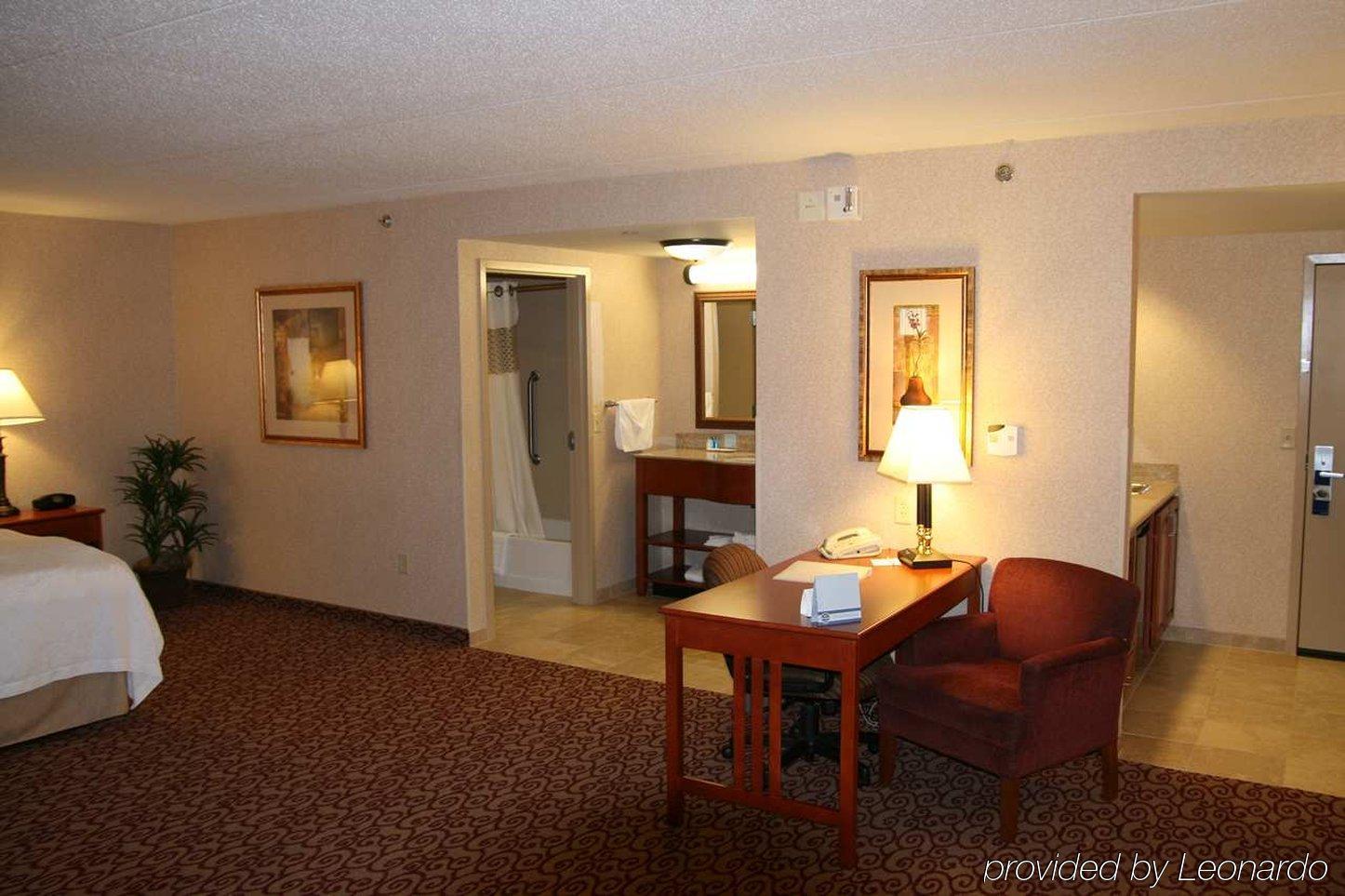 Hampton Inn Dubuque Oda fotoğraf