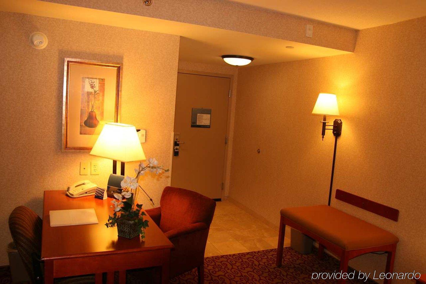 Hampton Inn Dubuque Oda fotoğraf